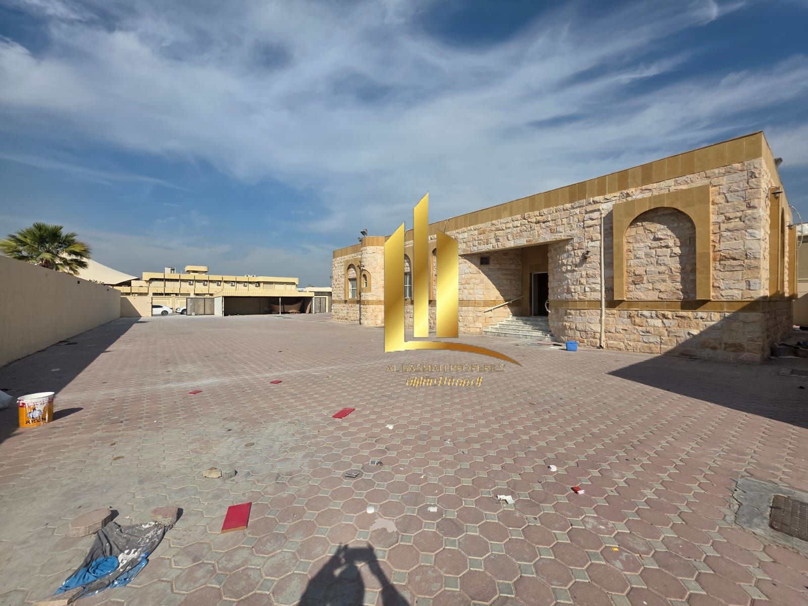 Villa for Sale – Al Ramaqia, Sharjah Prime Location: On a main road, opposite a school, second plot from the park, near main street Plot Area: