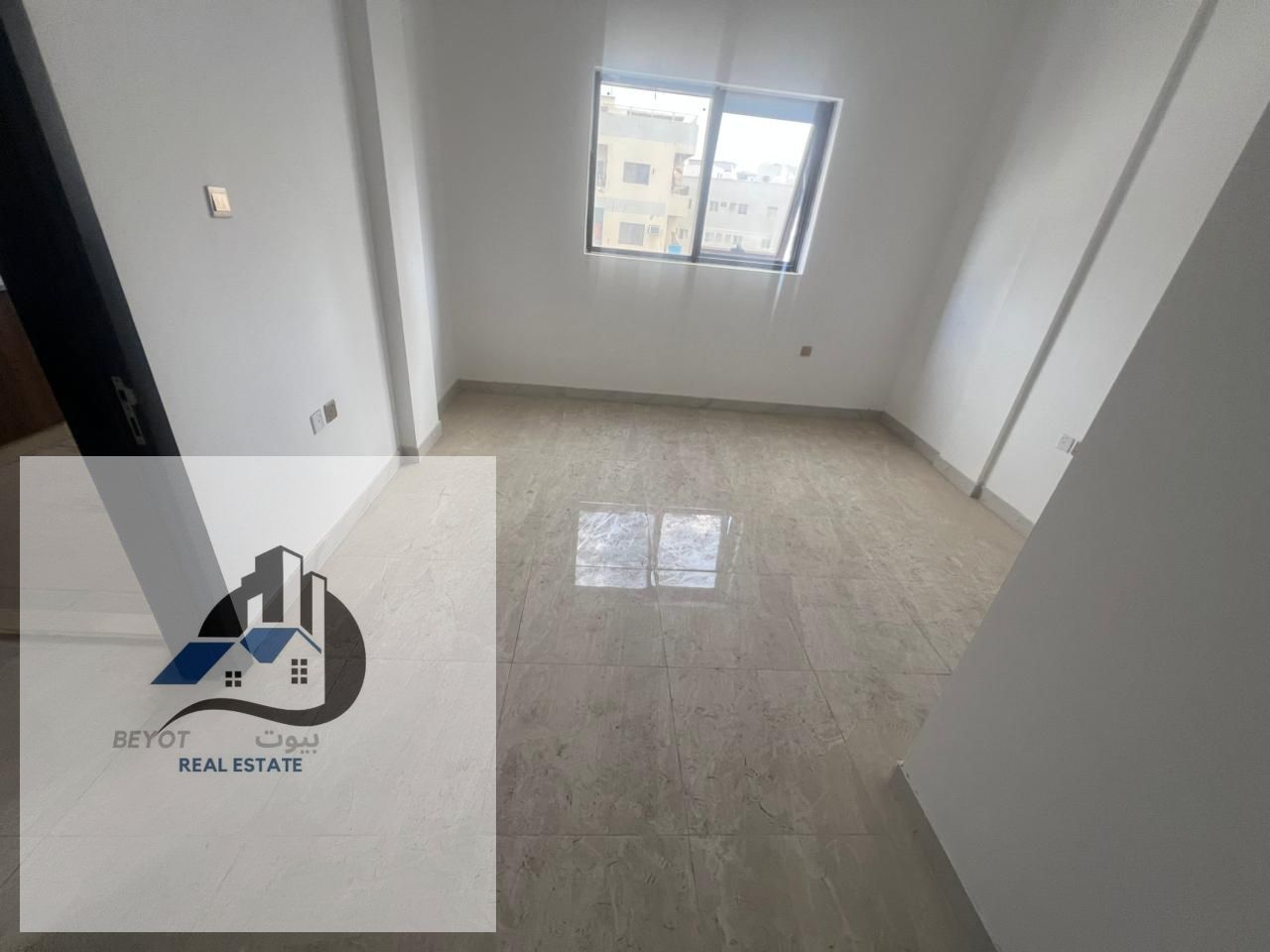 Annual Rent – Ajman | Al Rumaila 1 A well-located 1 Bedroom + Living Room apartment, very close to Ajman Corniche, ideal for families and profession