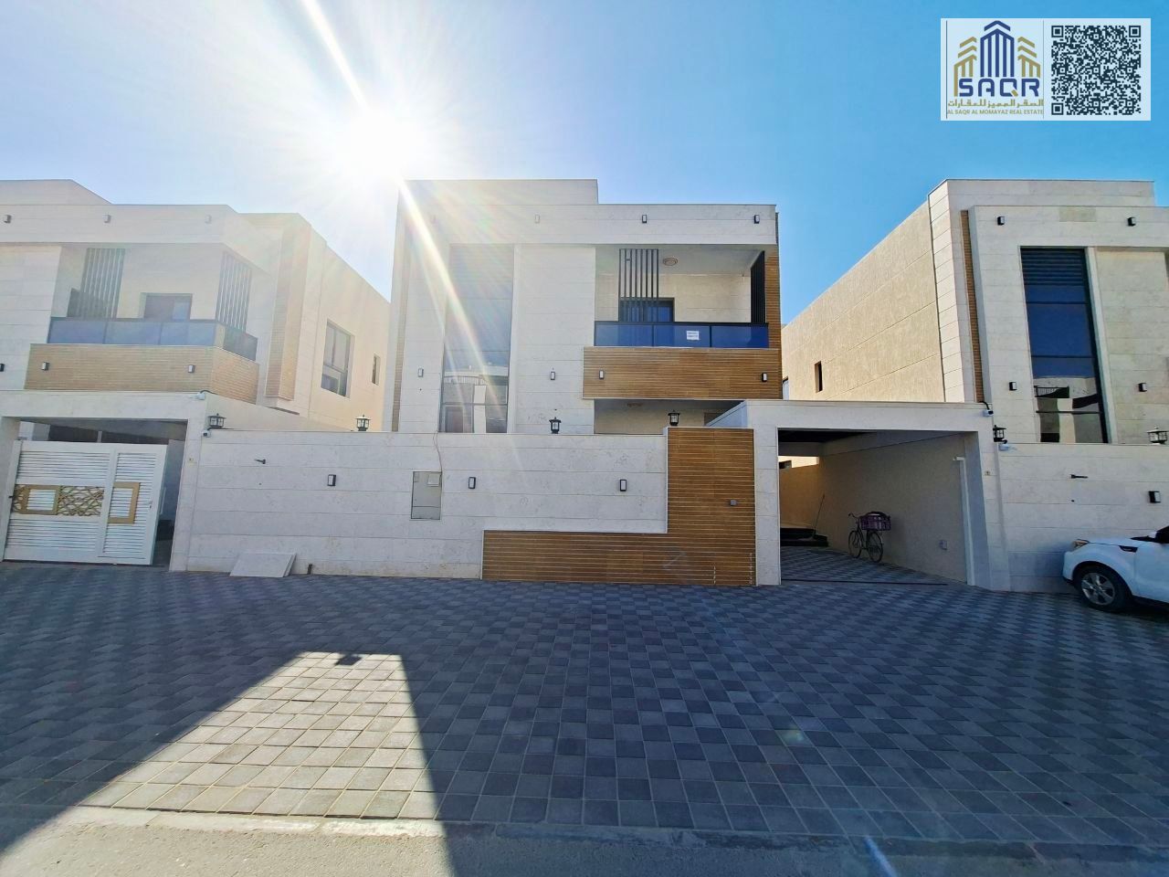 Deluxe Villa with Central Air Conditioning // 5 Master Bedrooms / Freehold for All Nationalities / Affordable Monthly Installments