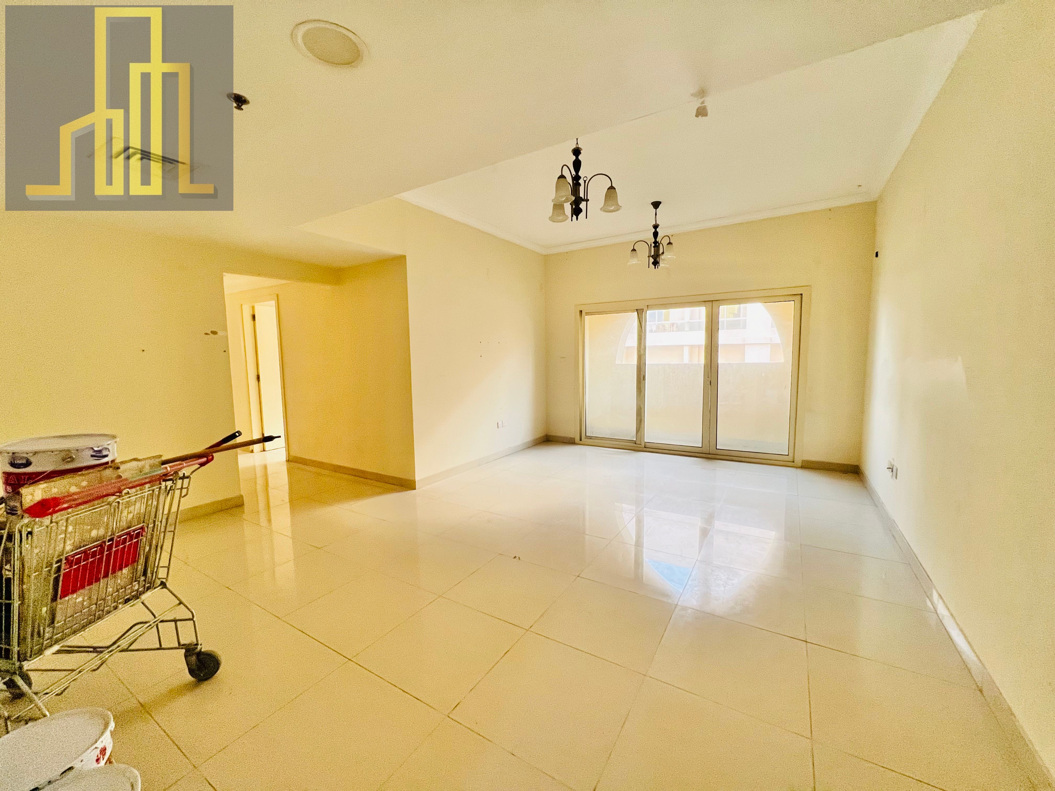 King Size 3bedroom | Spacious Appertment with balcony | parking | Family Area near city center 62k