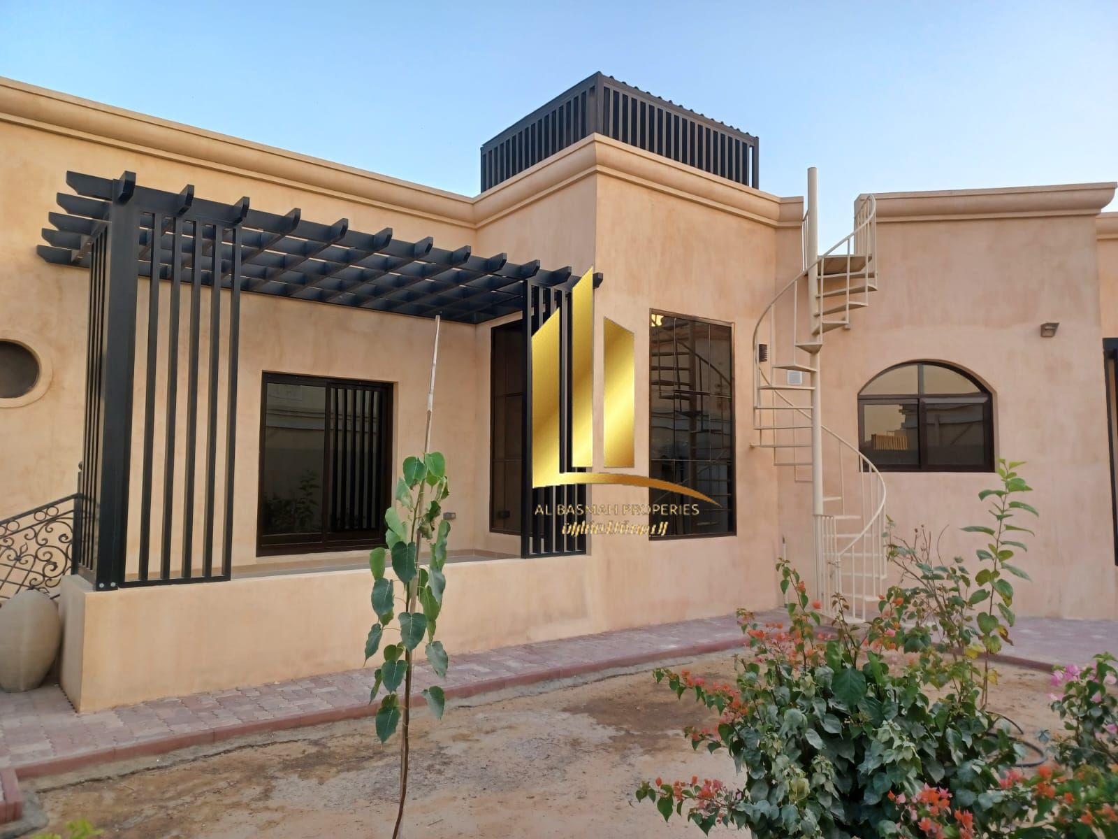Sharjah Prime Location in Al Rahmaniya 3 Plot Area: 15,300 sq. ft