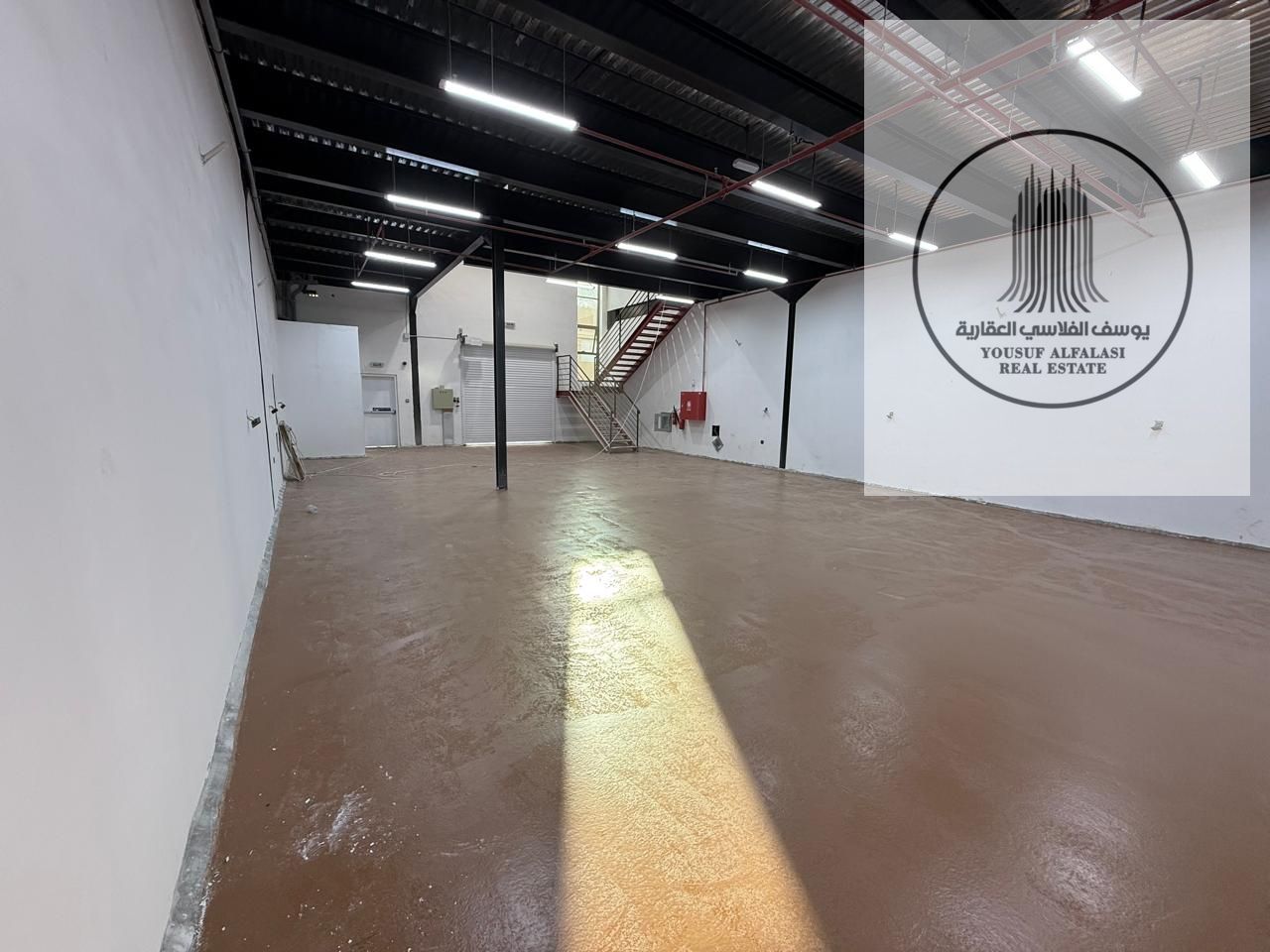 Warehouse for rent, 3400 sq ft | Electricity 36 kW.