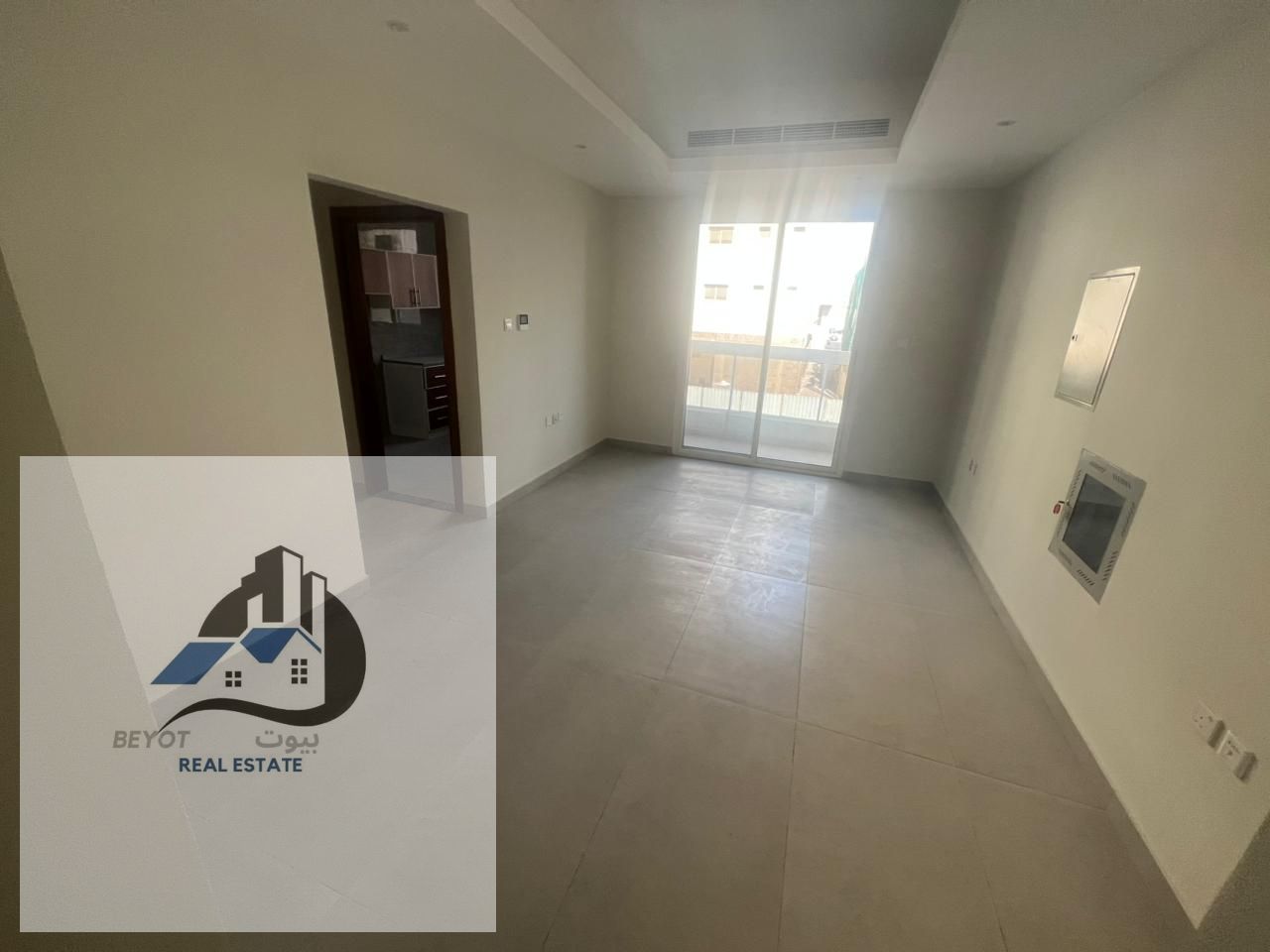 For Rent in Ajman – 1 Bedroom + Living Room | First Tenant Location: Al Hamidiya 1 Very close to Ajman University Easy access to Dubai & Sh