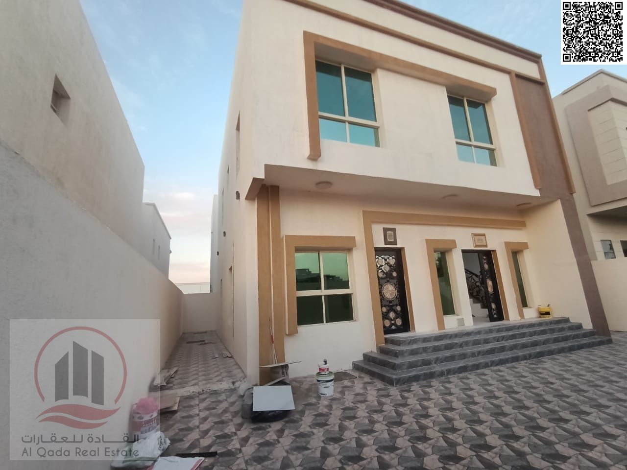 Ultra deluxe villa for rent in the best location in Al Zahia, 5 master bedrooms, separate majlis, large hall, with air conditioning, electricity, and