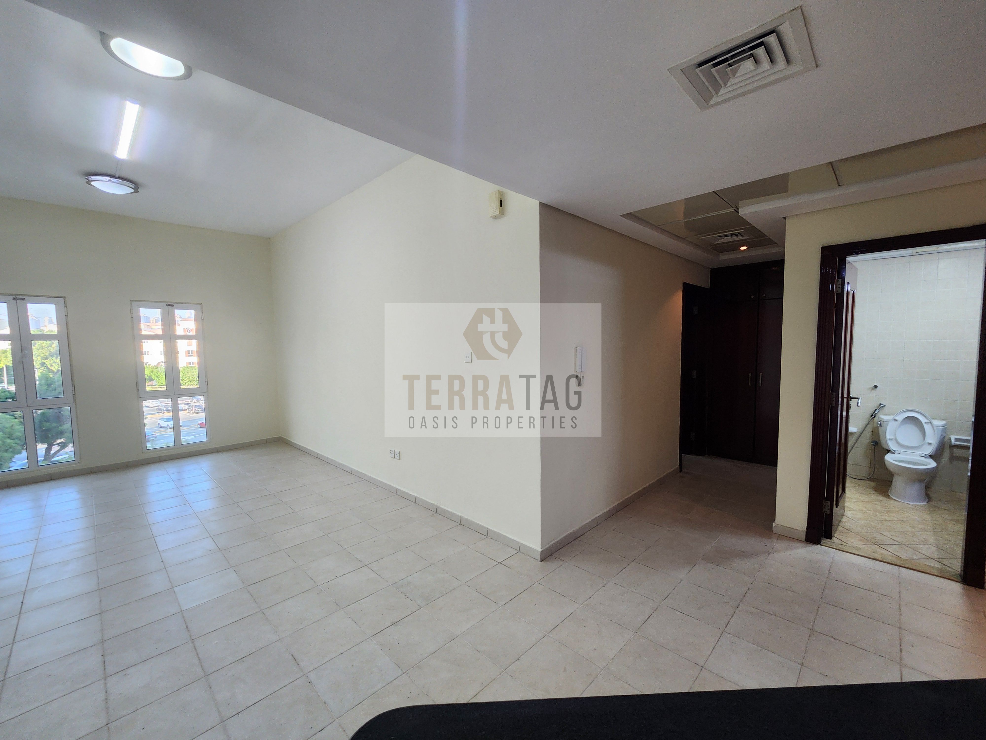 1 BHK - U TYPE - ST3 - NEXT TO METRO - UPPER FLOOR