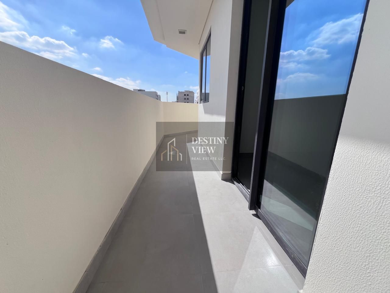 // BRAND NEW // EXCLUSIVE // 2-BHK