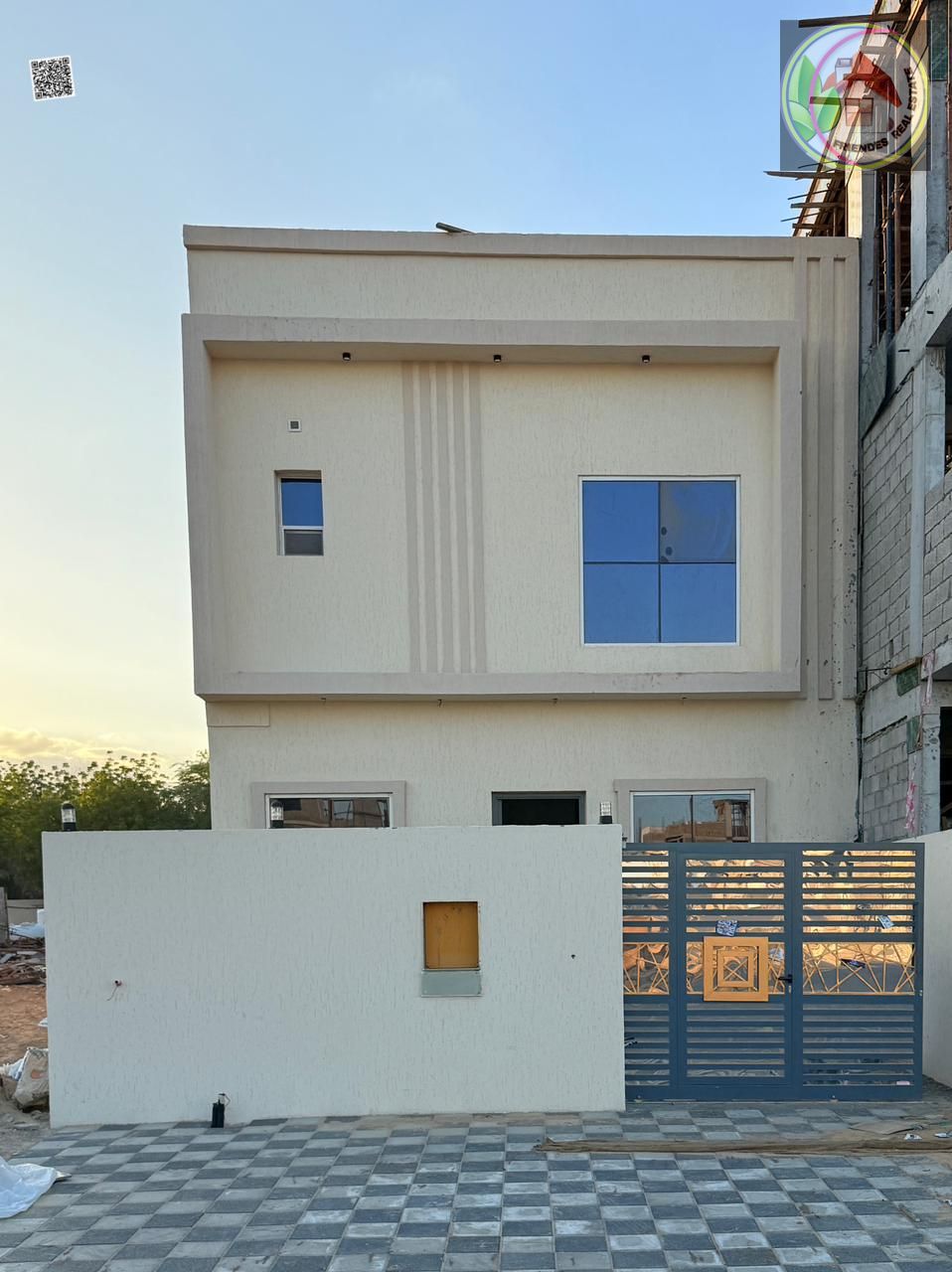 Two-story villa for sale in Al-Haliyo 2 with a practical design and quiet location, ready to live in and suitable for families, freehold ownership for