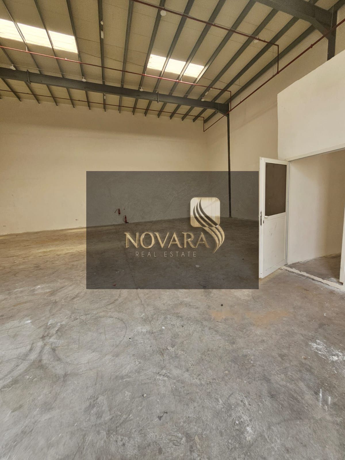 New Complex for Rent in Umm Al Quwain – Directly on Sheikh Mohammed Bin Zayed Road, Next to the Free Trade Zone