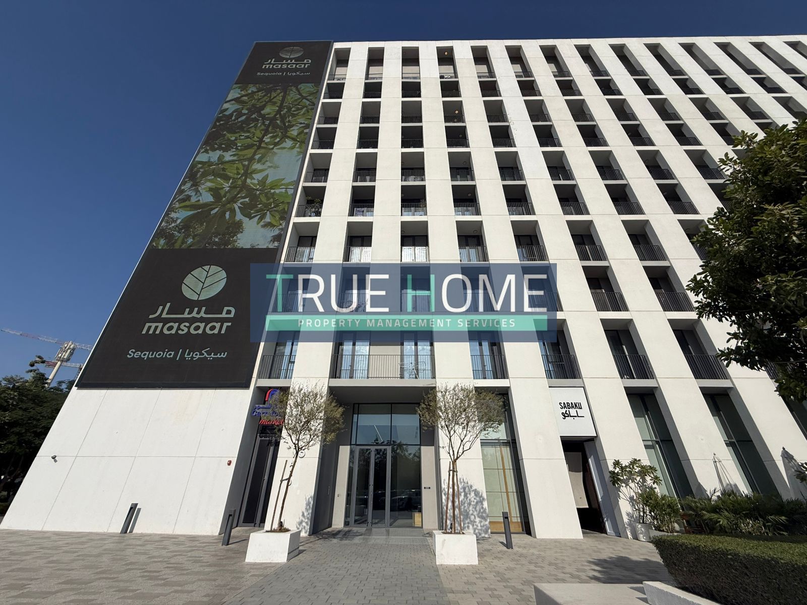 Fully furnished |Prime Location | Vacant