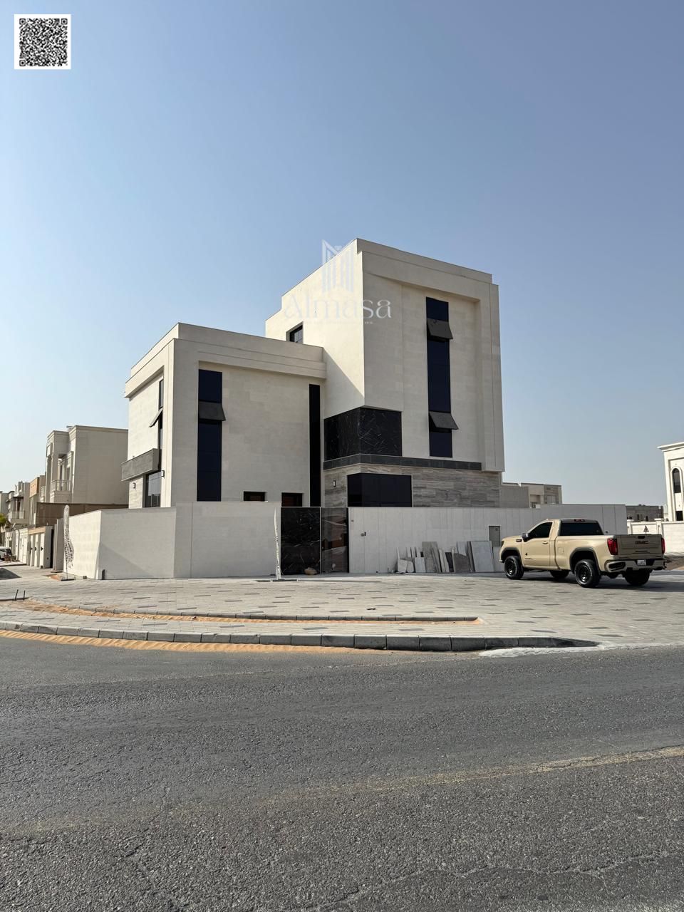 Luxury Villa for Sale in Al Yasmin, Ajman with G+1+R Design, High-End Finishes, Elegant Stone Façade, 6 Master Bedrooms, Spacious Majlis, Ground and U