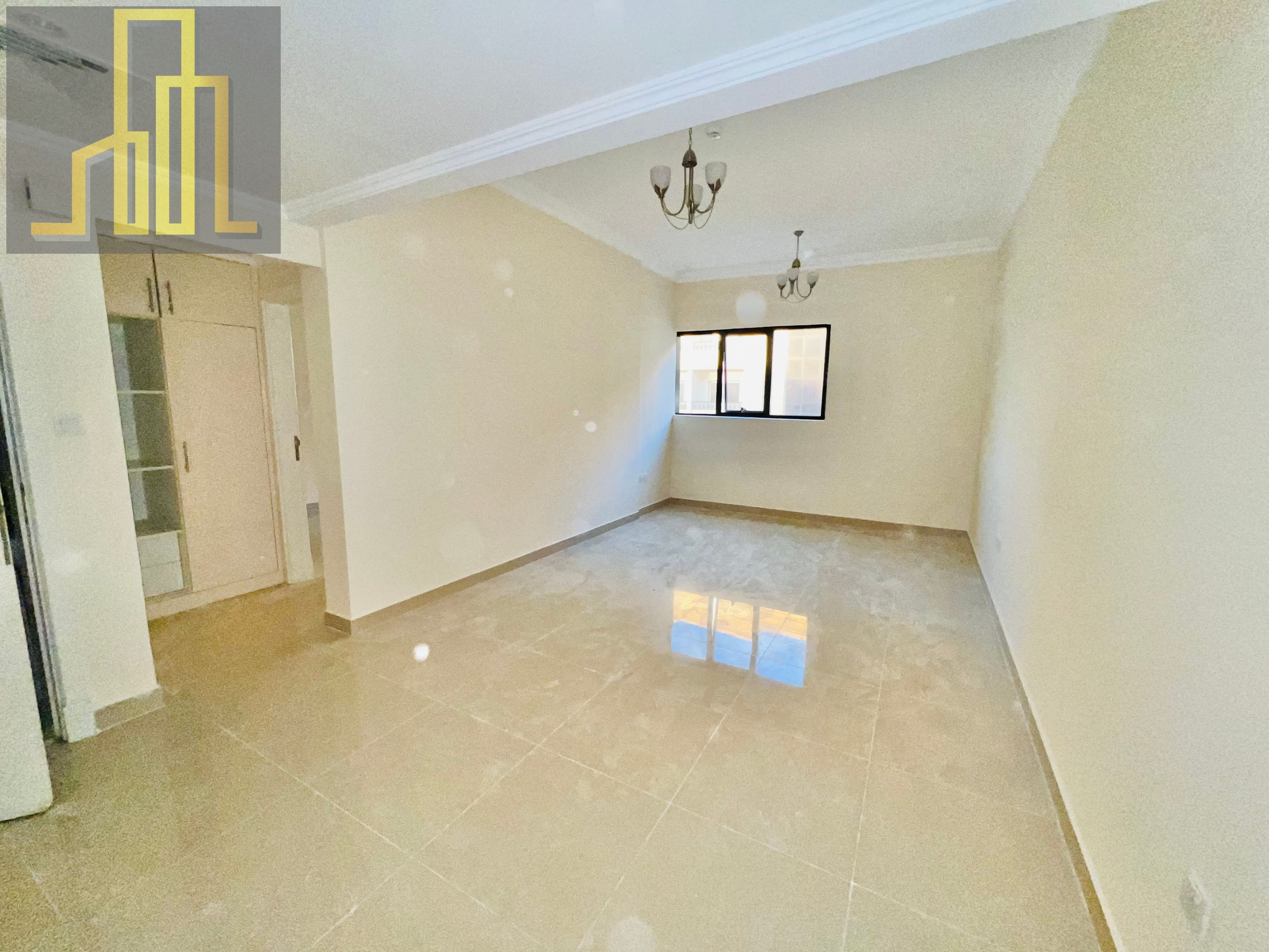 Ready to Move 1bhk Appertment | family building near to zahia city center just 38k
