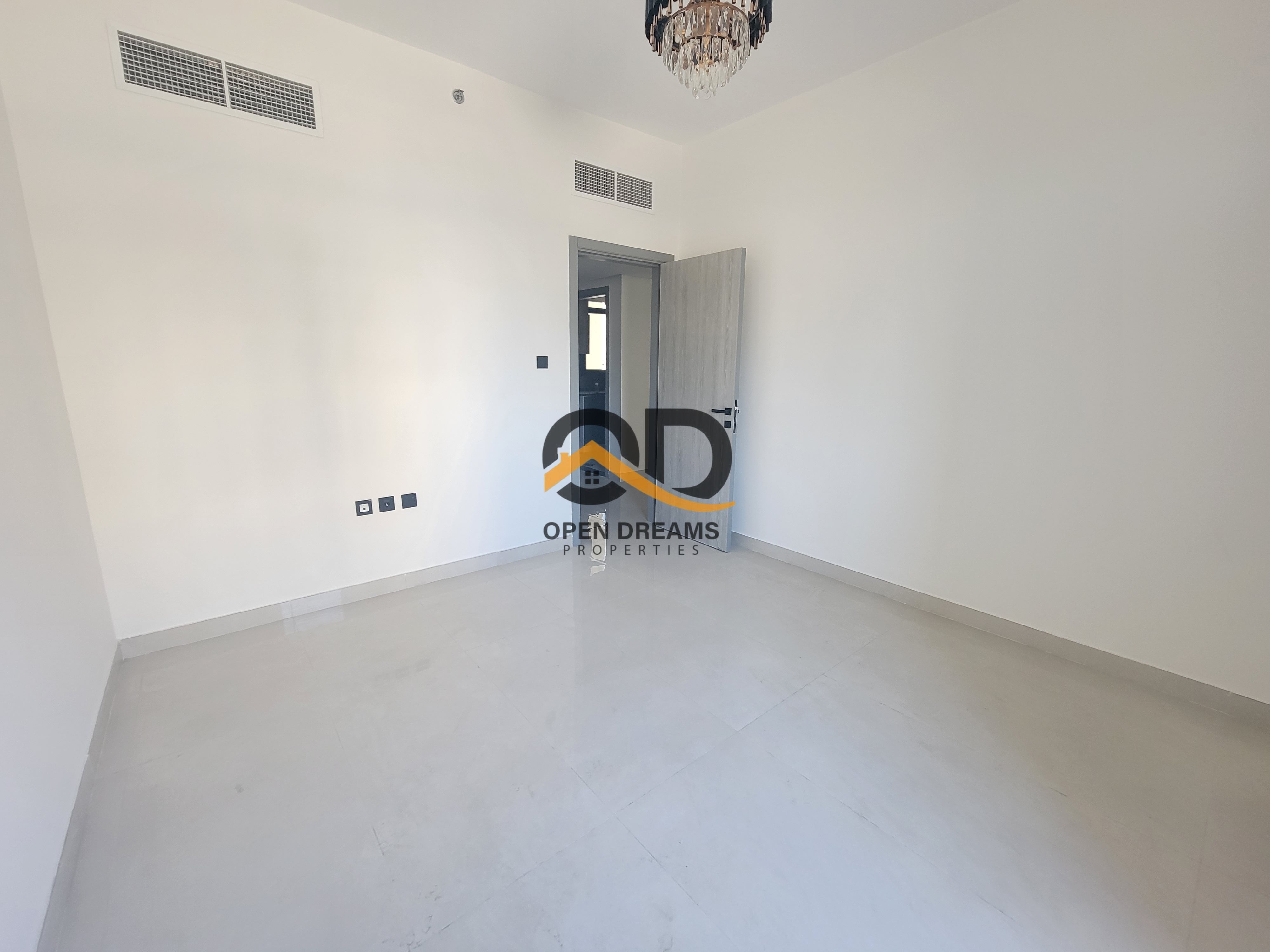 Charming 1bhk apartment with balcony at prime location