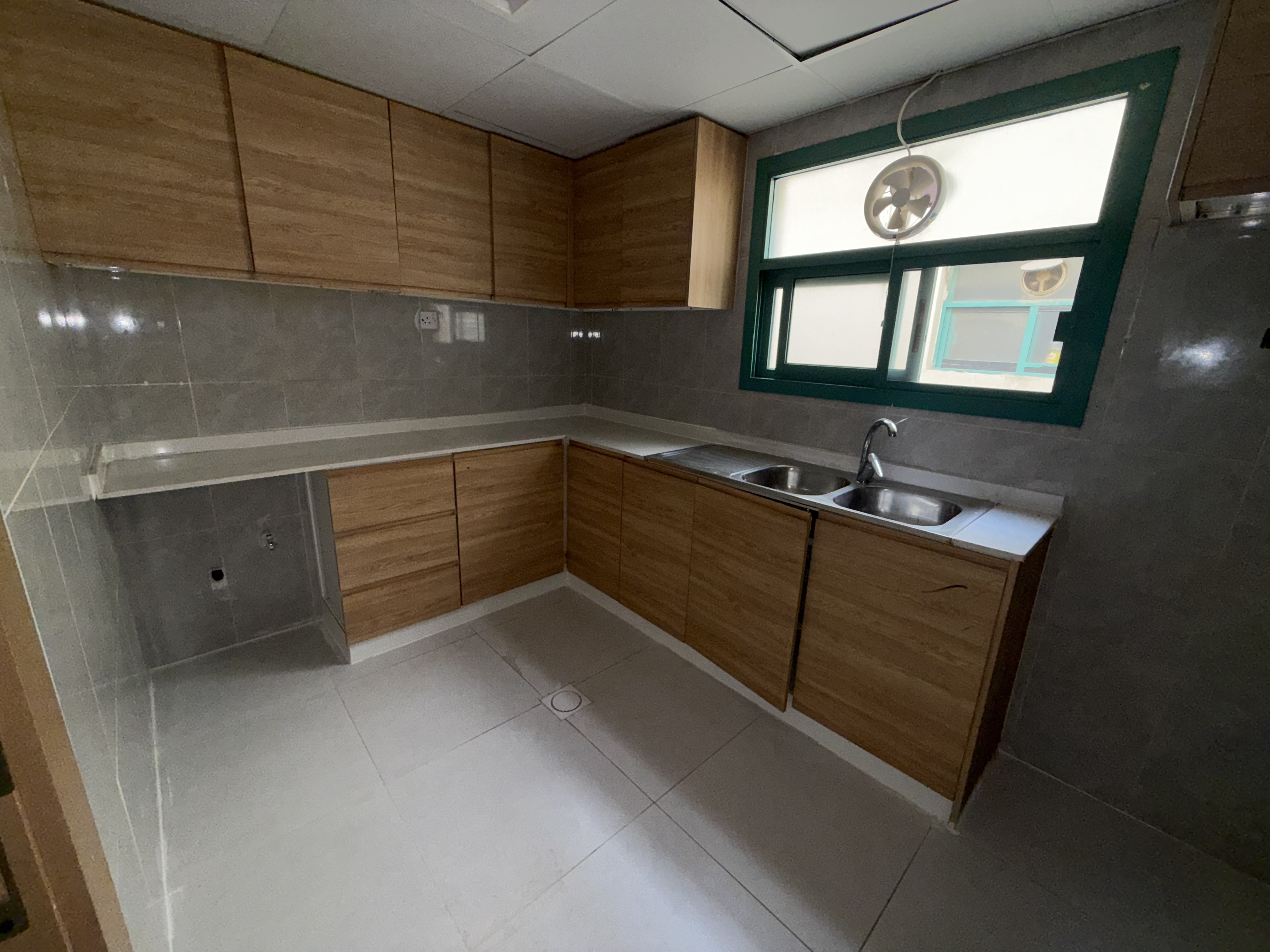 2BHK AL MISALLA 35K SINGLE PAYMENT FAMILY BUILDING