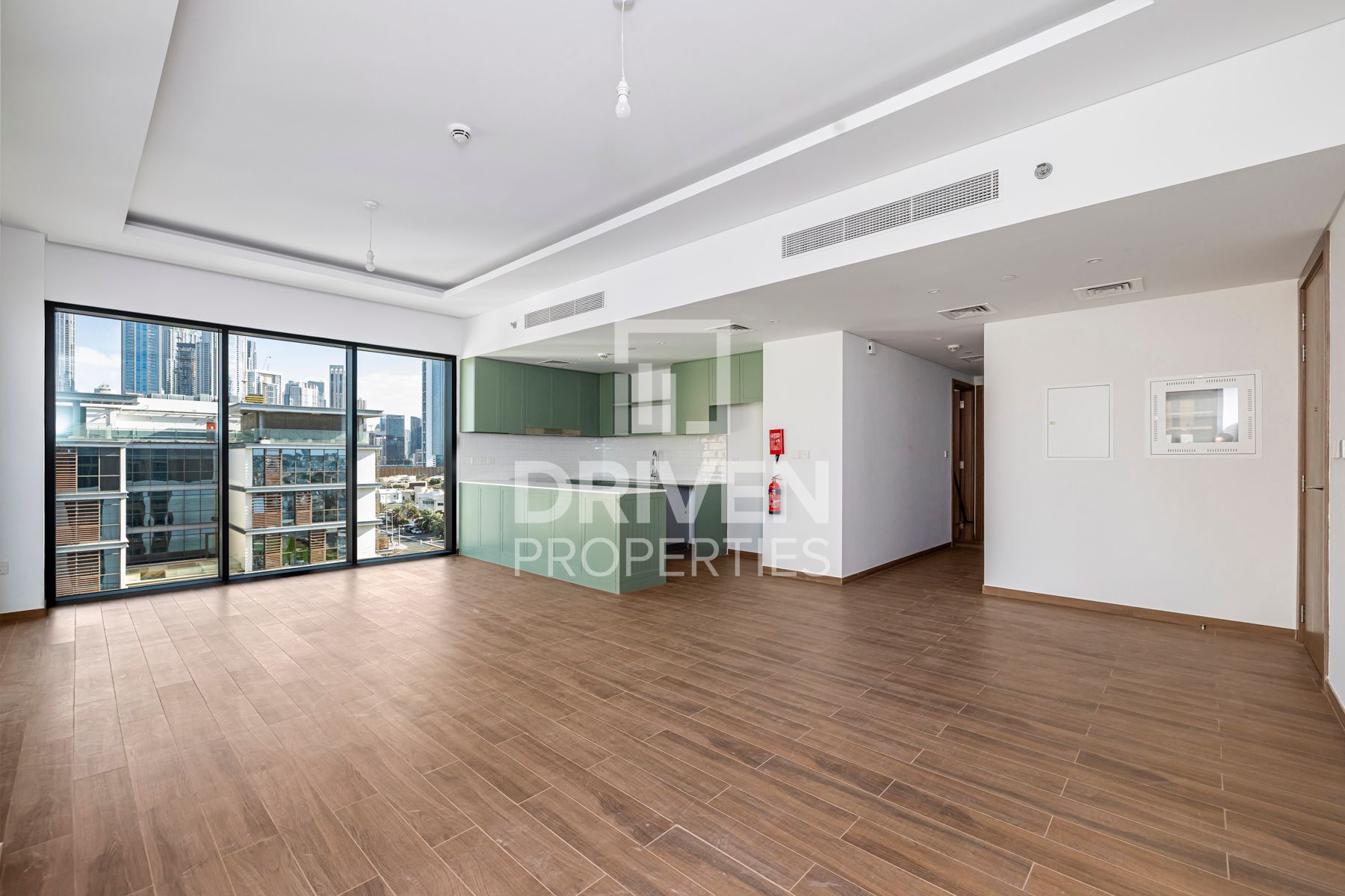 Burj Khalifa and Park Views | Ready to Move in