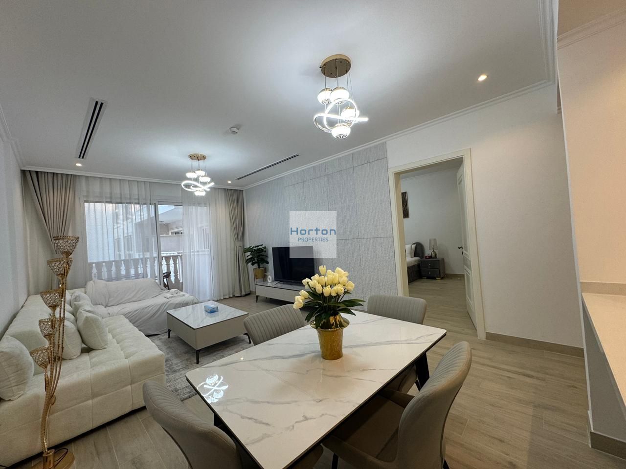 FULLY FURNISHED | MULTIPLE CHEQUES | POOL VIEW