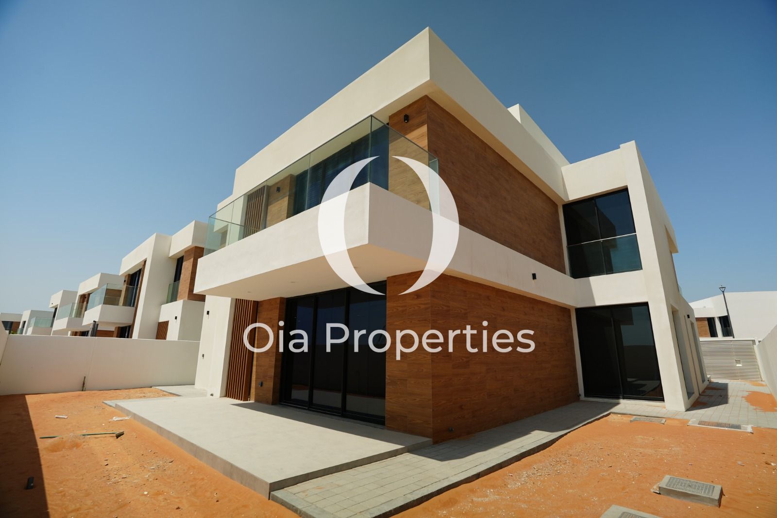 Available for Rent | 4BR Single Row | Luxury Living