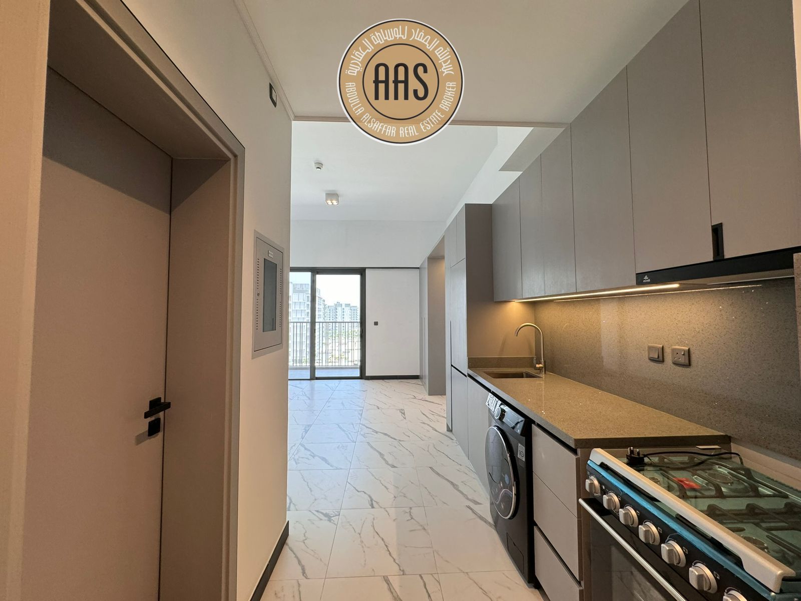 Elegant & Spacious Studio for Rent | MAG 890, MBR City