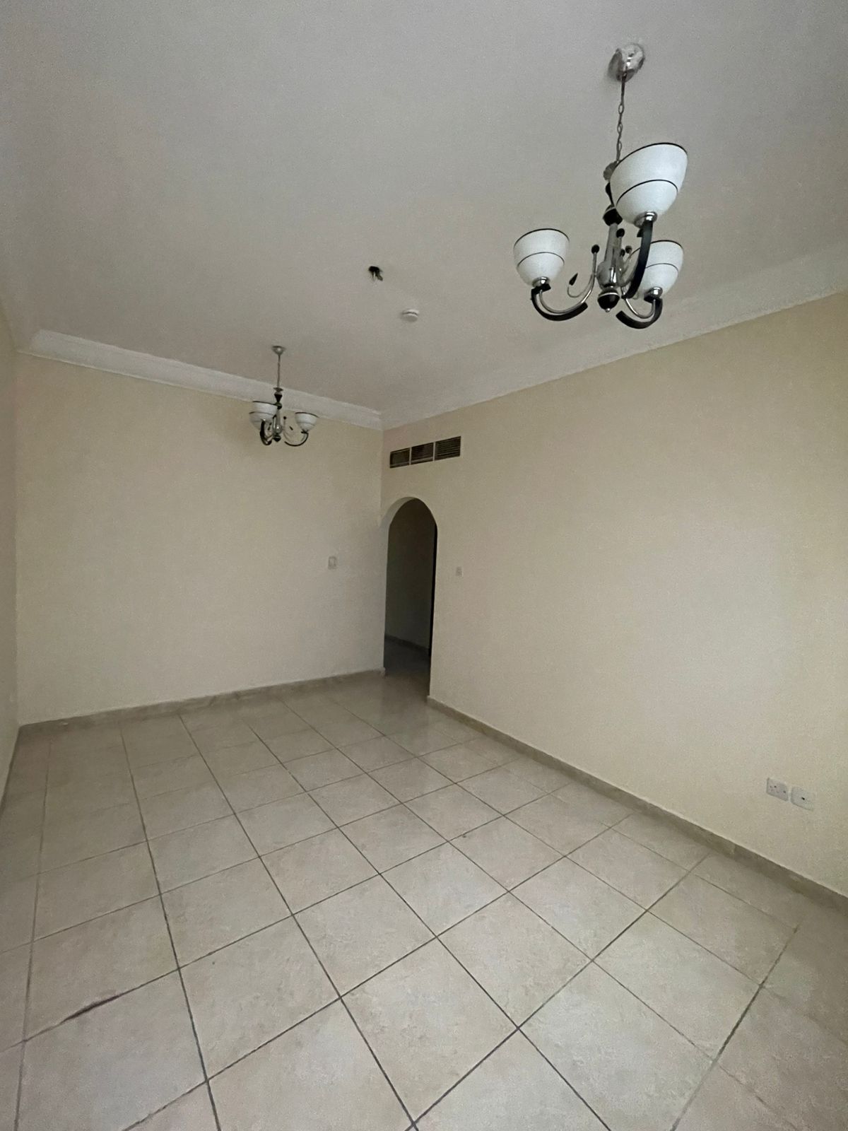 2-bedroom apartment with hall in Al Qasimia / Al Nud Comfortable layout, central AC, built-in wardrobes, 2 bathrooms, quiet location close to all es