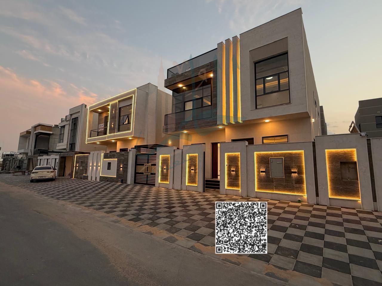 It consists of 5 master bedrooms, a living room, a hall, and an office terrace. The price is 1,900,000 (negotiable), including registration fees. Loca