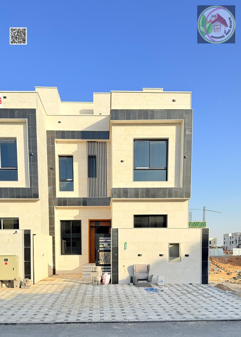Elegant two-story townhouse with a roof - at an attractive price including registration and ownership fees in Al Helio 2 | Ajman. With a modern and pr
