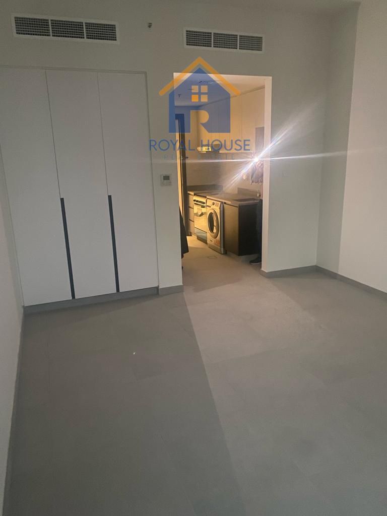 Studio for sale in Al-Jada