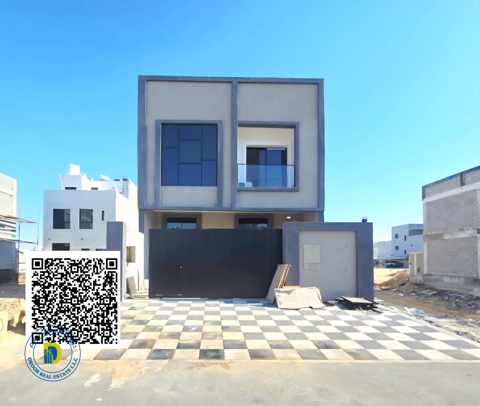 Luxury villa for sale in Al Zahia area, 5 bedrooms, living room, majlis, and roof terrace. Price includes air conditioning.