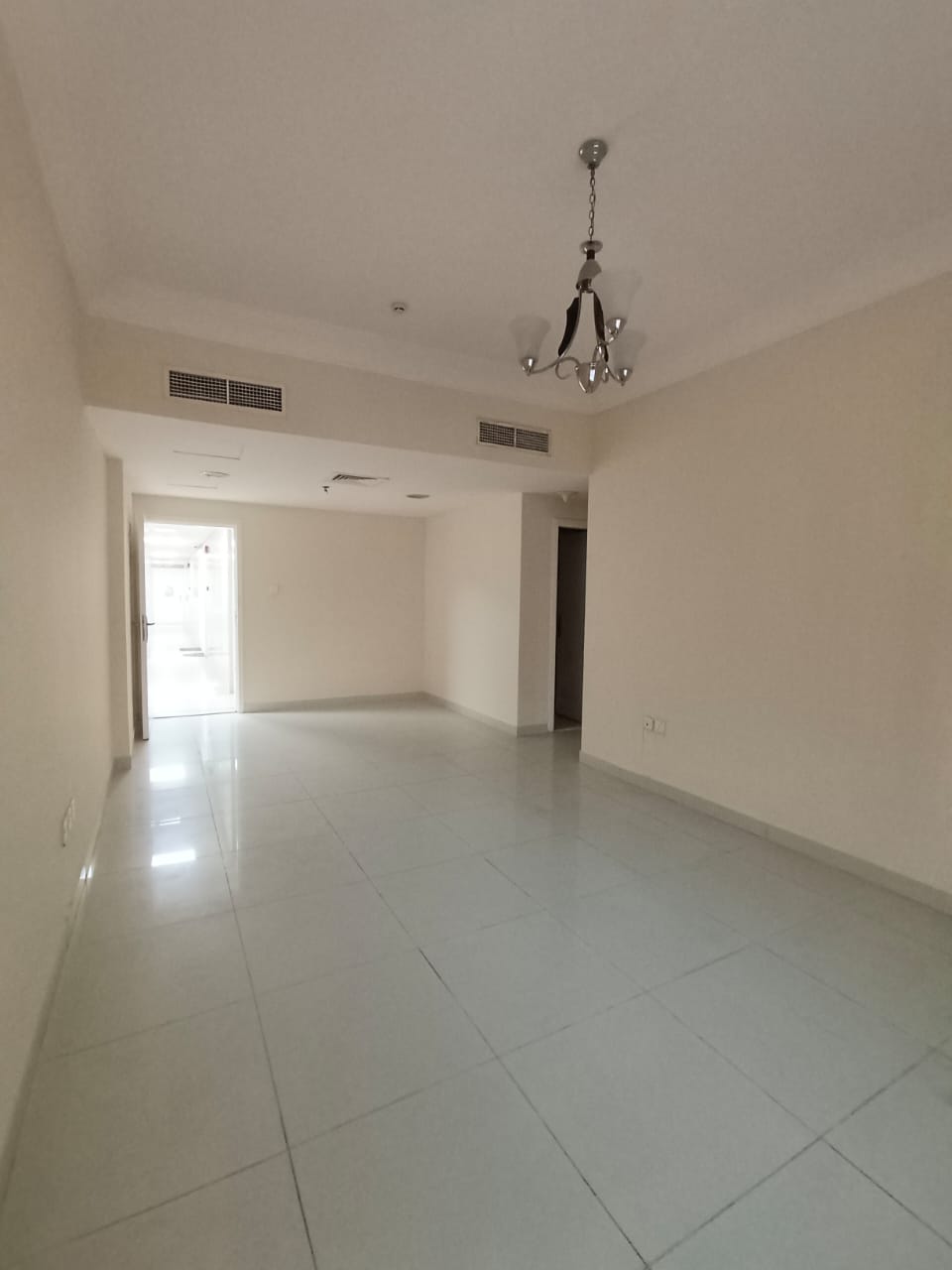 Apartment for Rent | Al Khan – Sharjah A spacious 2 Bedroom + Living Room apartment in a prime location on Al Khan Corniche, close to all essentia
