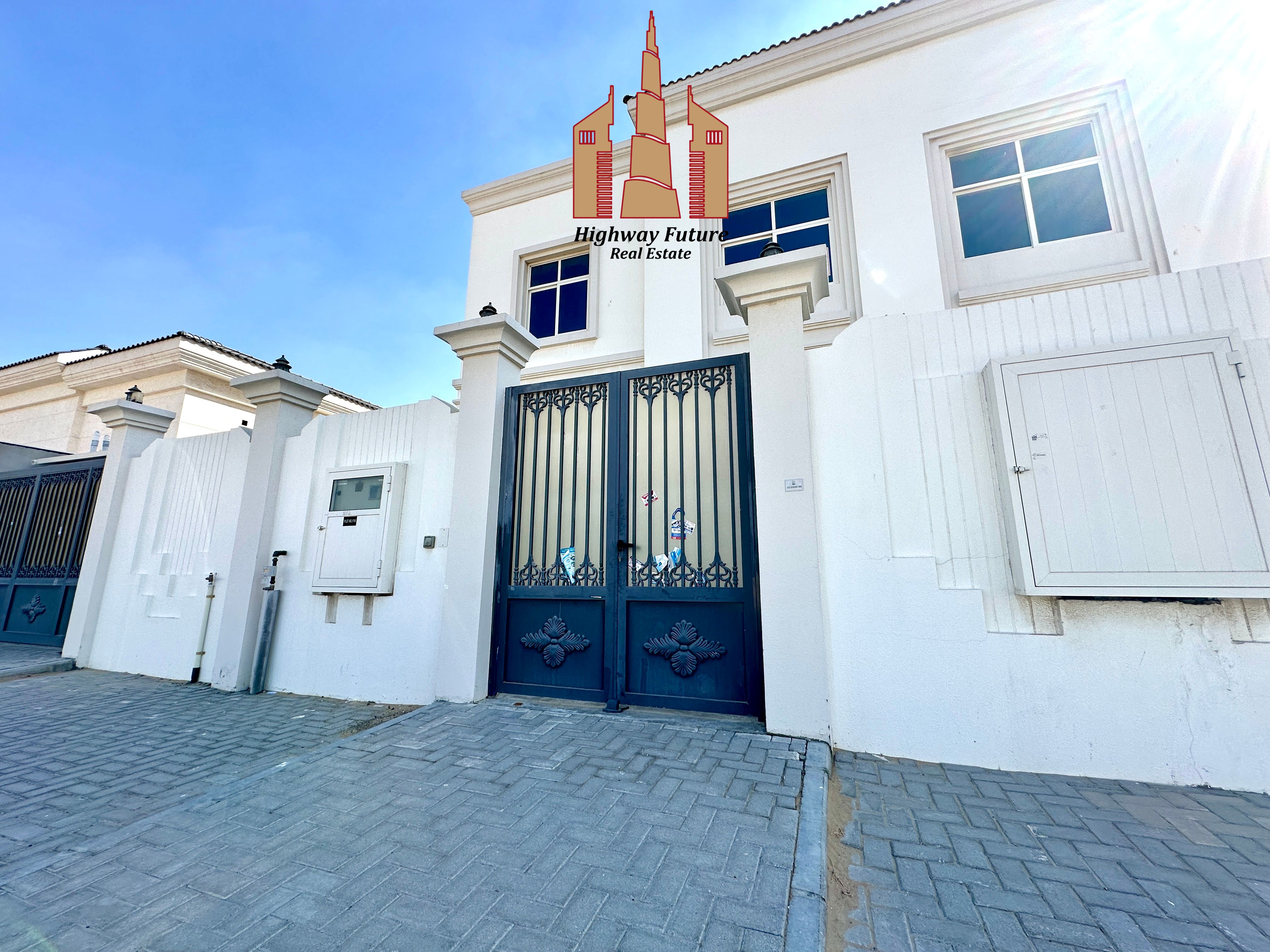 Spacious 5Bhk villa with all Master majlis hall 140k 1 cheque
