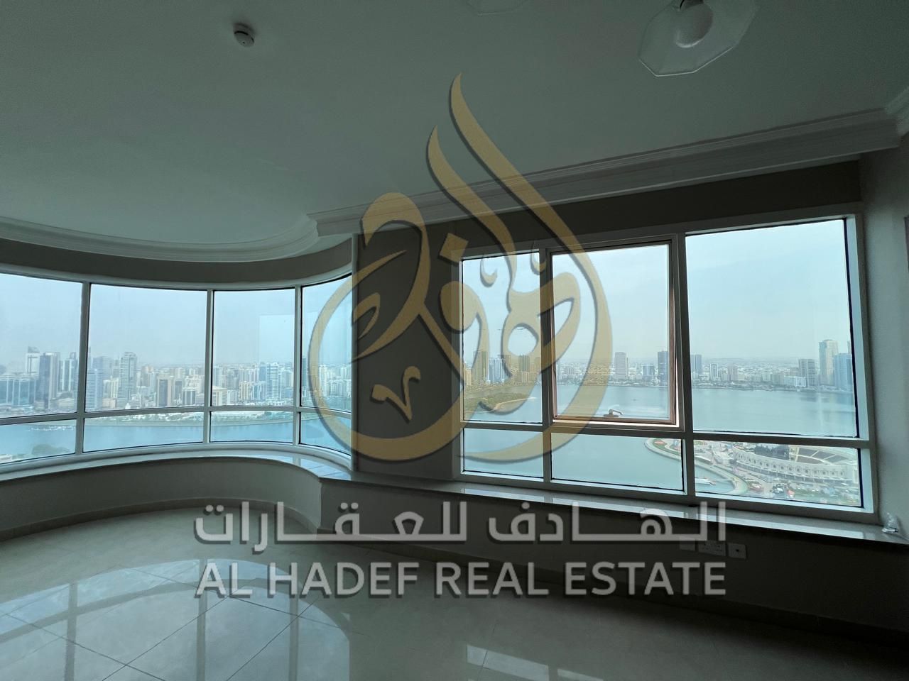 Luxurious Apartment for Rent in Al Majaz 3 - The Most Beautiful Panoramic View in Sharjah Apartment Details: Type: 3 Bedrooms, Living Room + Ma