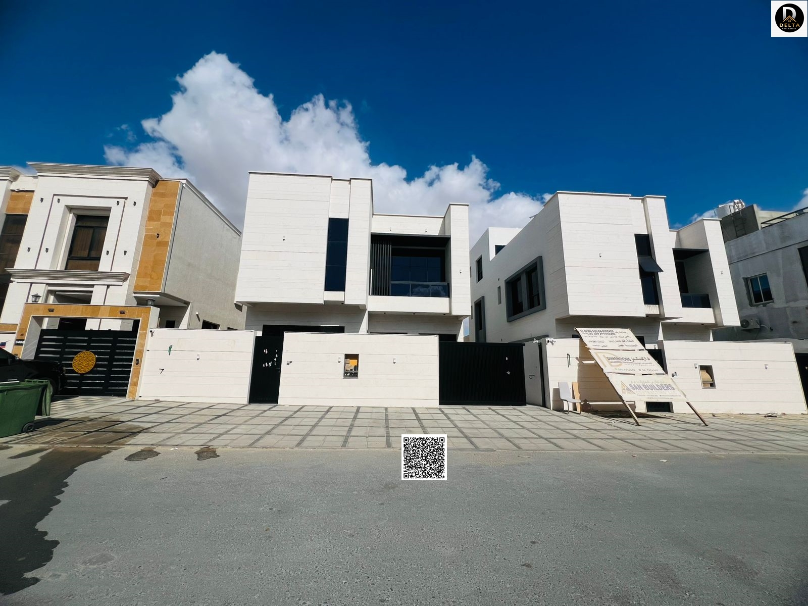 Modern villa for sale in Al Yasmeen area, Ajman. Excellent location opposite the mosque. Two floors and a roof. Land area: 3100 sq ft.