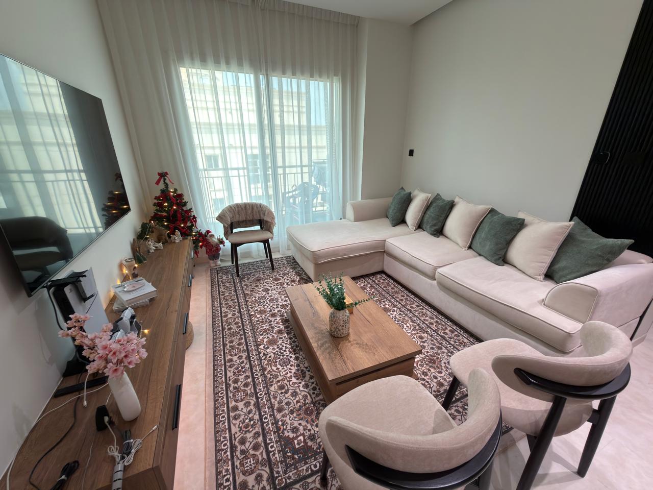 Stunning 1 bed for sale in liwan