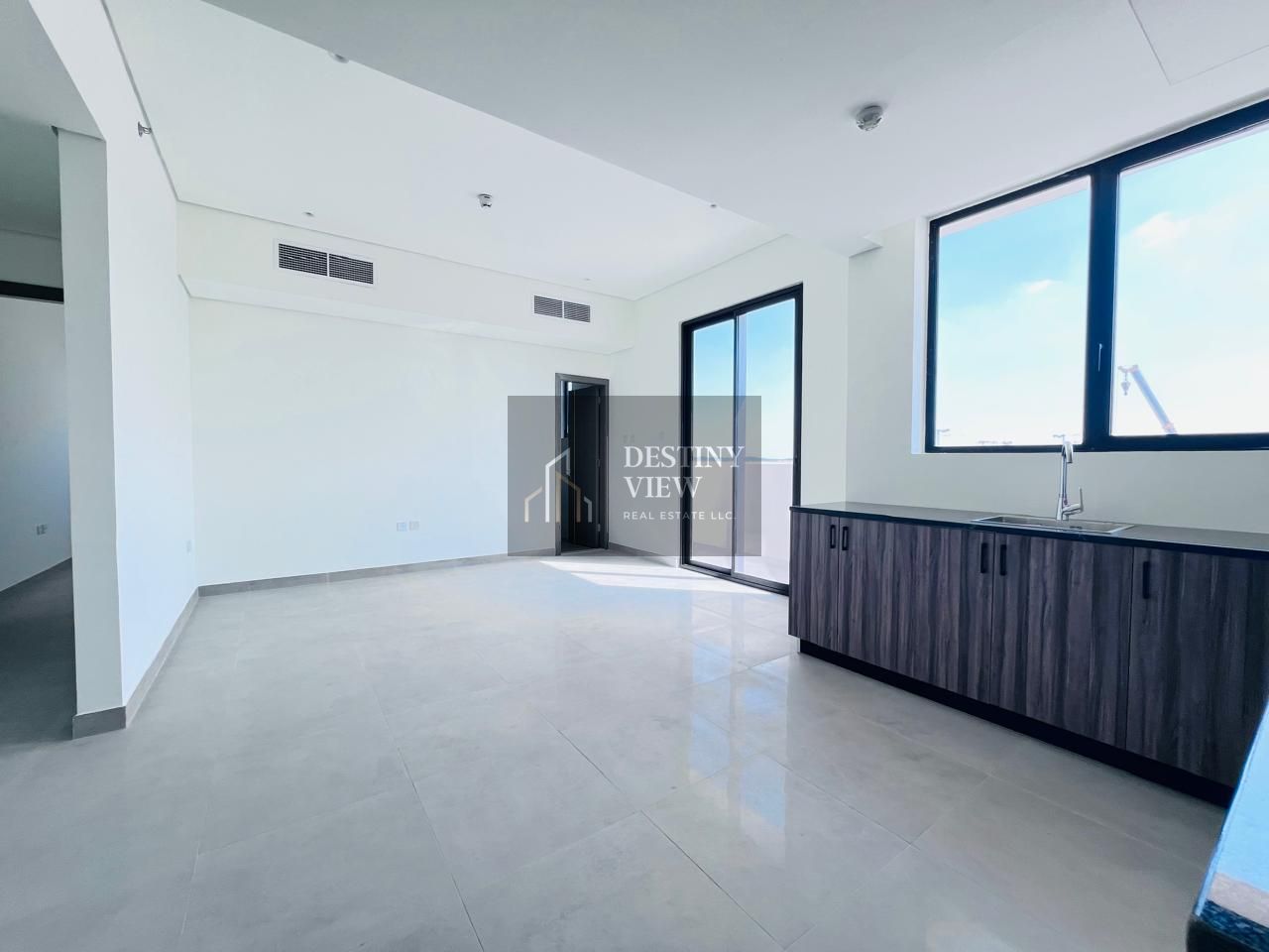 Brand New full spacious 1bhk with balcony and 2 bathroom and full family building