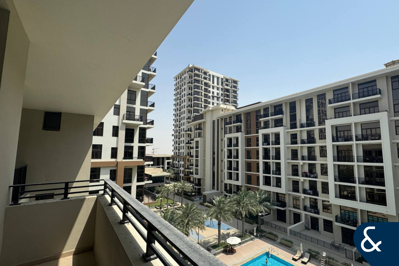 Huge layout l Lovely Pool View l Rented NNS l