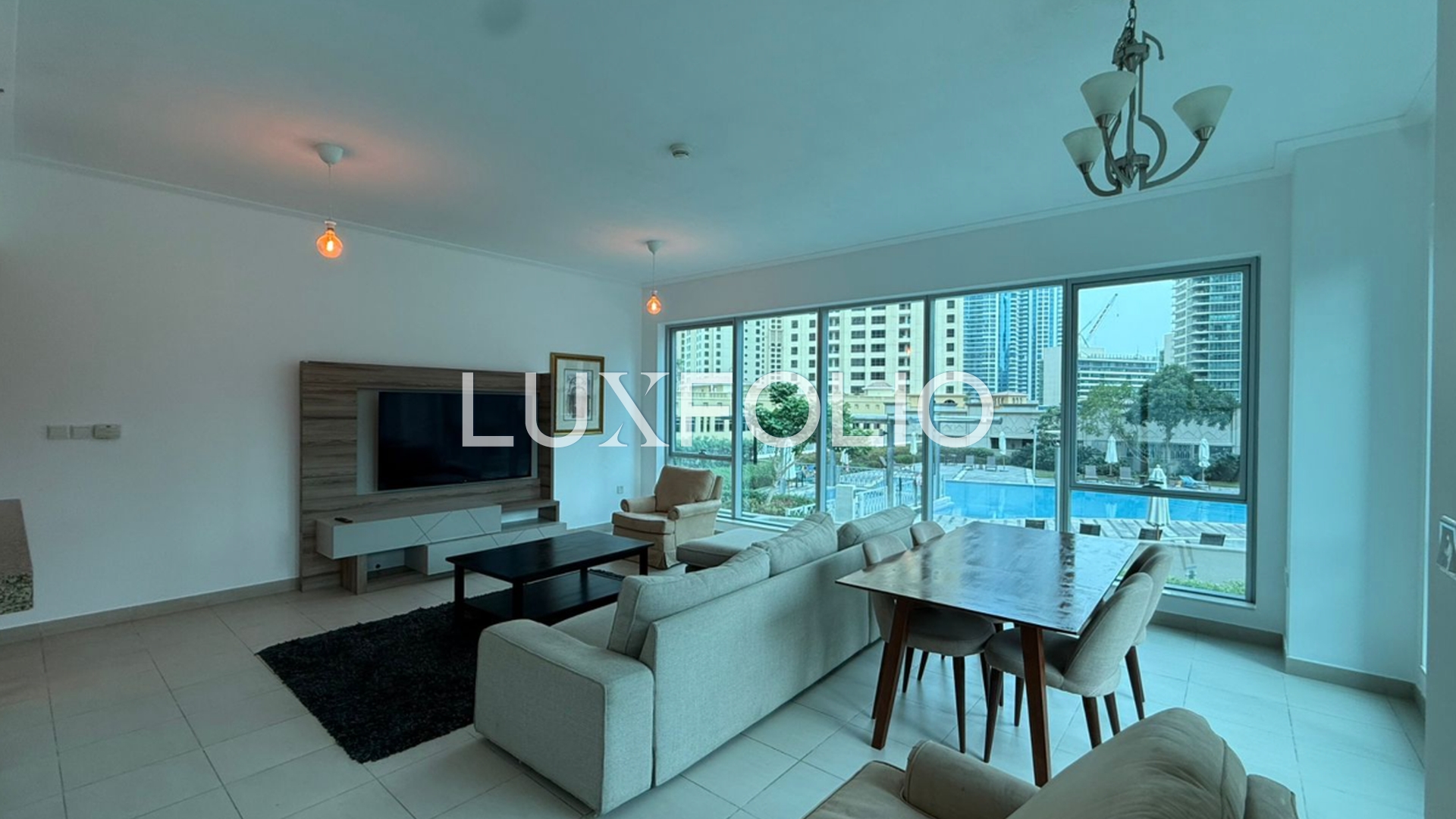 LOW FLOOR | PRIME LOCATION | VACANT