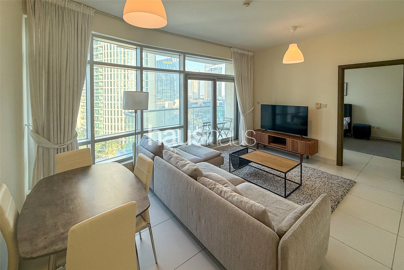 Furnished | Vacant | BLVD View