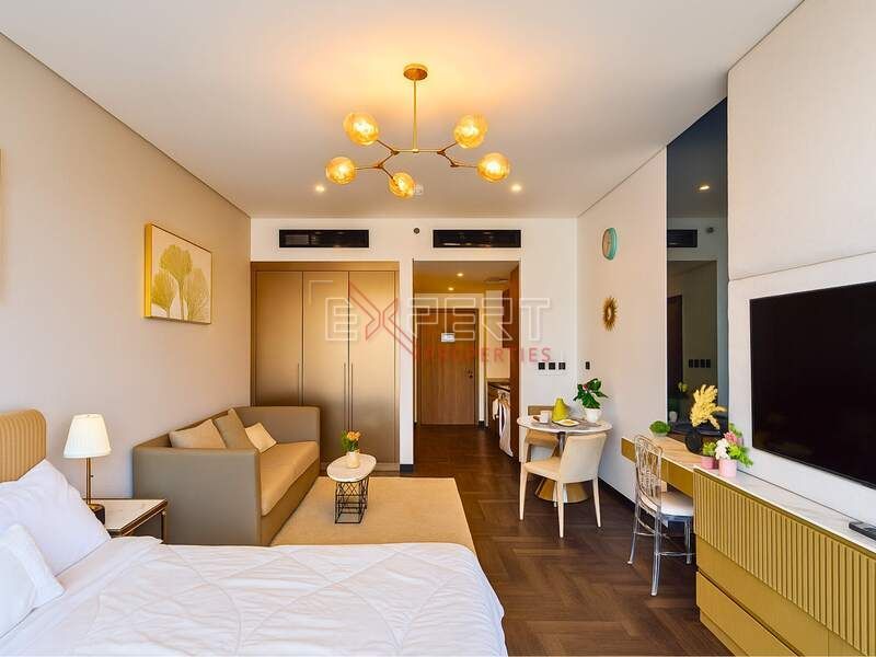 Pool & Community View | Premium Quality Finish | Near Dubai Mall