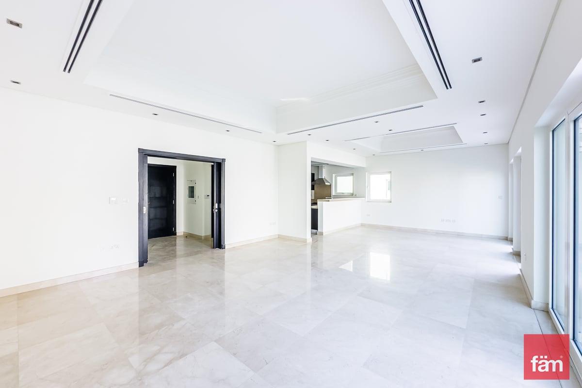 Vastu | Vot | Walk To Metro | Single Row
