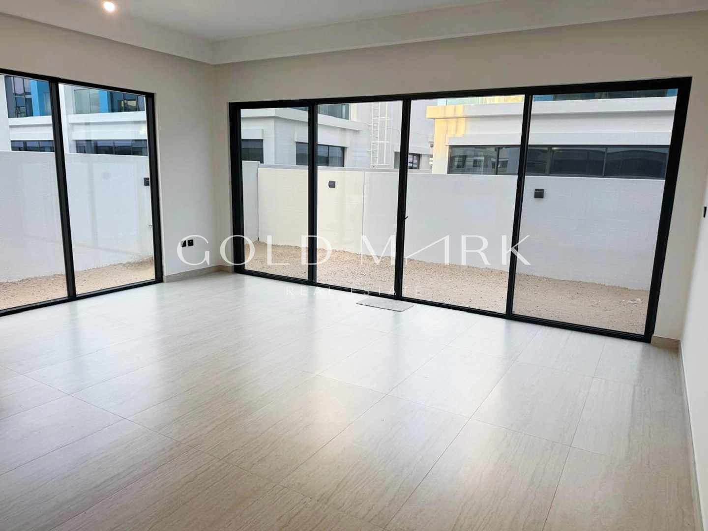 Largest Layout| Maid + Storage| G+2 Ready To Move