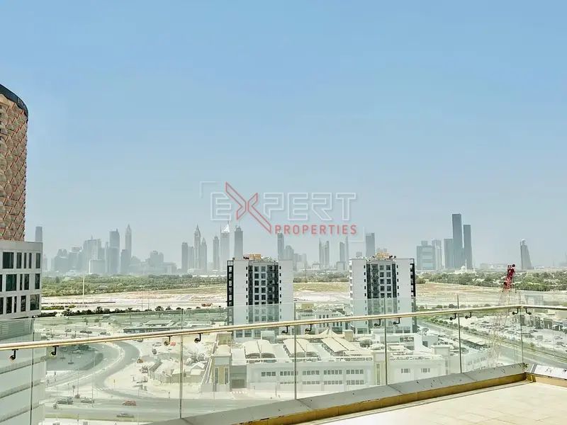 Dubai Skyline View | Bright & Modern | Azizi Aliyah Residence