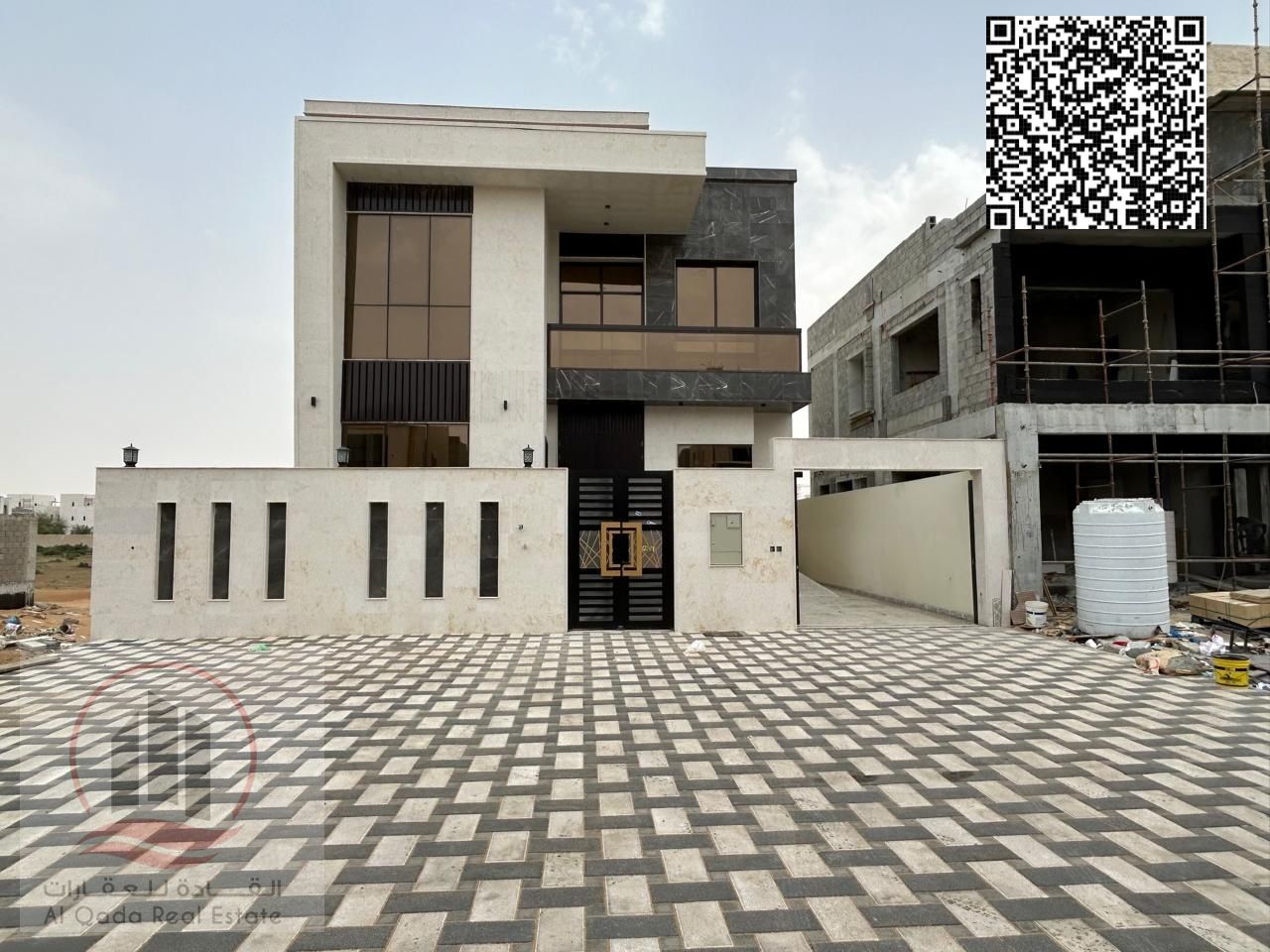 Luxury villa for sale in Al Yasmin, 5 master bedrooms