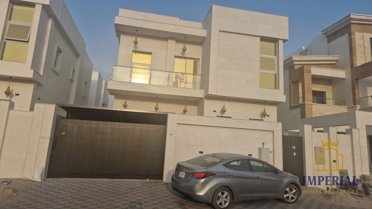 Spacious 5 BR Villa at Jasmine Towers for Rent