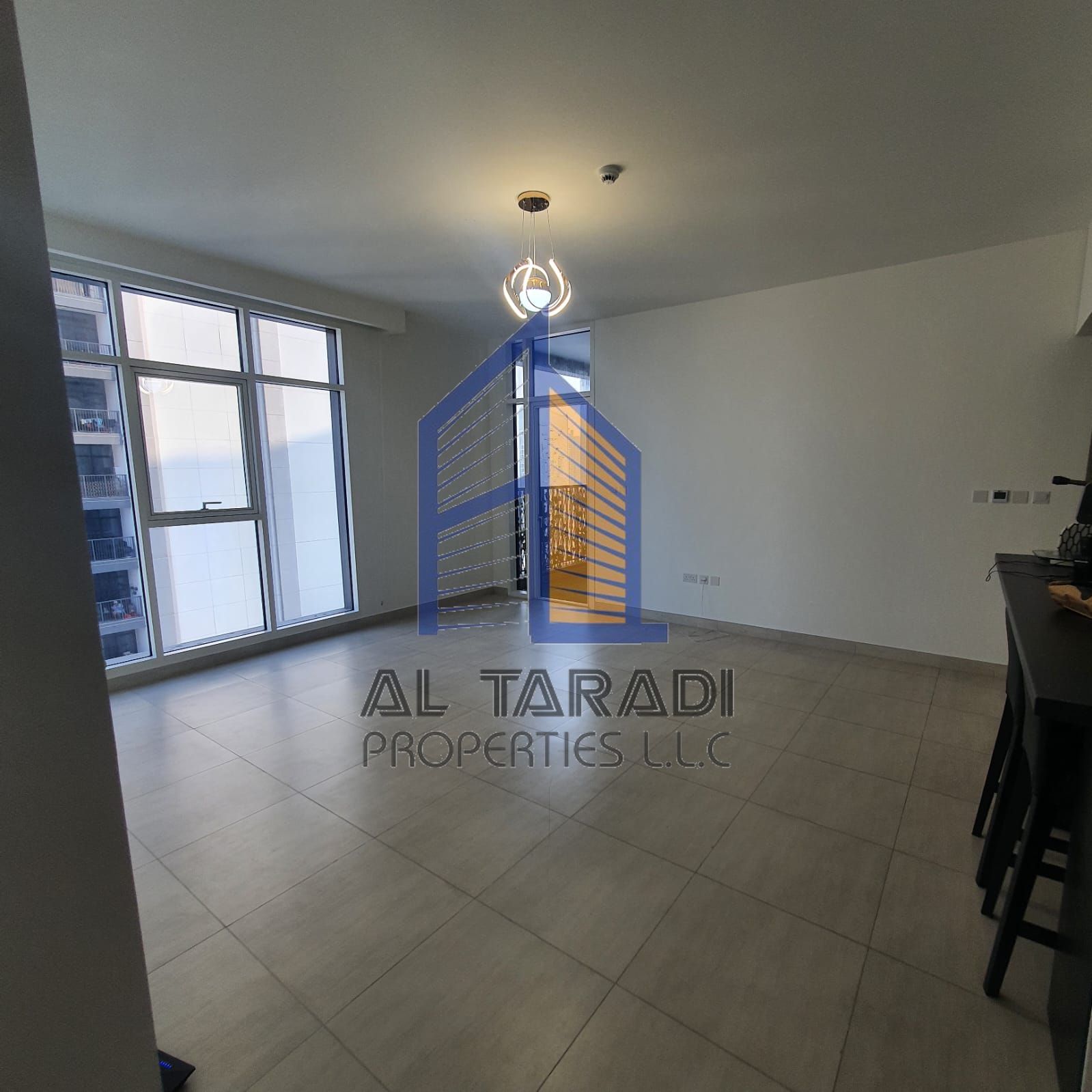 Spacious and sunny 3-bedroom apartment I High floor with beautiful views