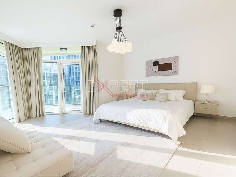 Stylish 2BR Apartment | Furnished Unit | Lake View