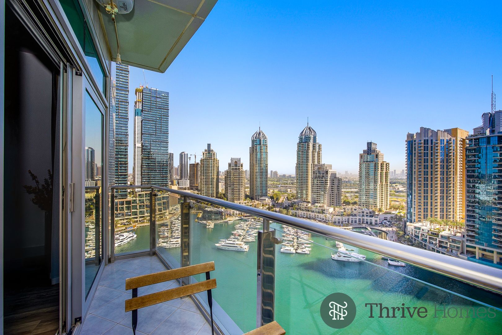 New Year Deal! Modern Marina-Style 1BR witNew Year Deal! Modern Marina-Style 1BR with Stunning Views | Bills Not Included | Close to Dubai Marina