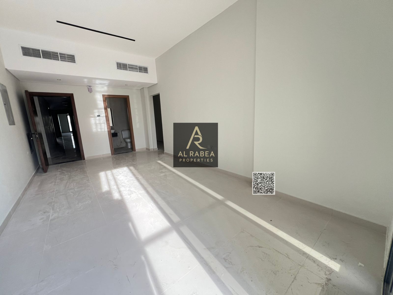 Prime location - First occupant - Open view - New building