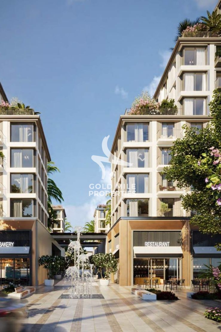 Luxury Community Living | 50/5...