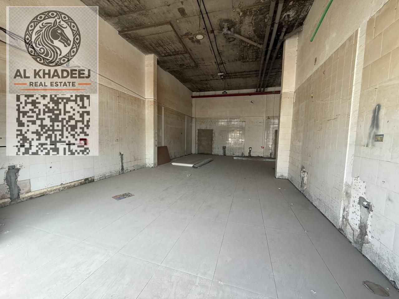A large warehouse suitable for all activities in Al-Jarf Industrial Area 2, close to all services and main roads.