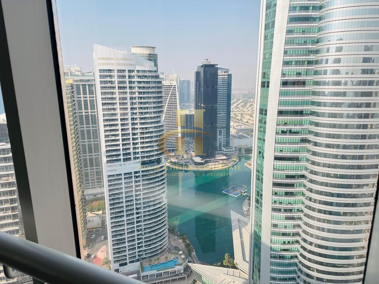 Fully Furnished | High Floor | Lake View