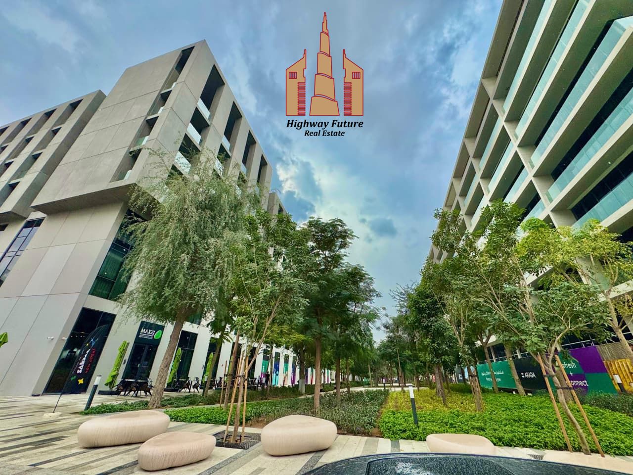 Luxuries amazing 2 bhk with Balcony beautiful view