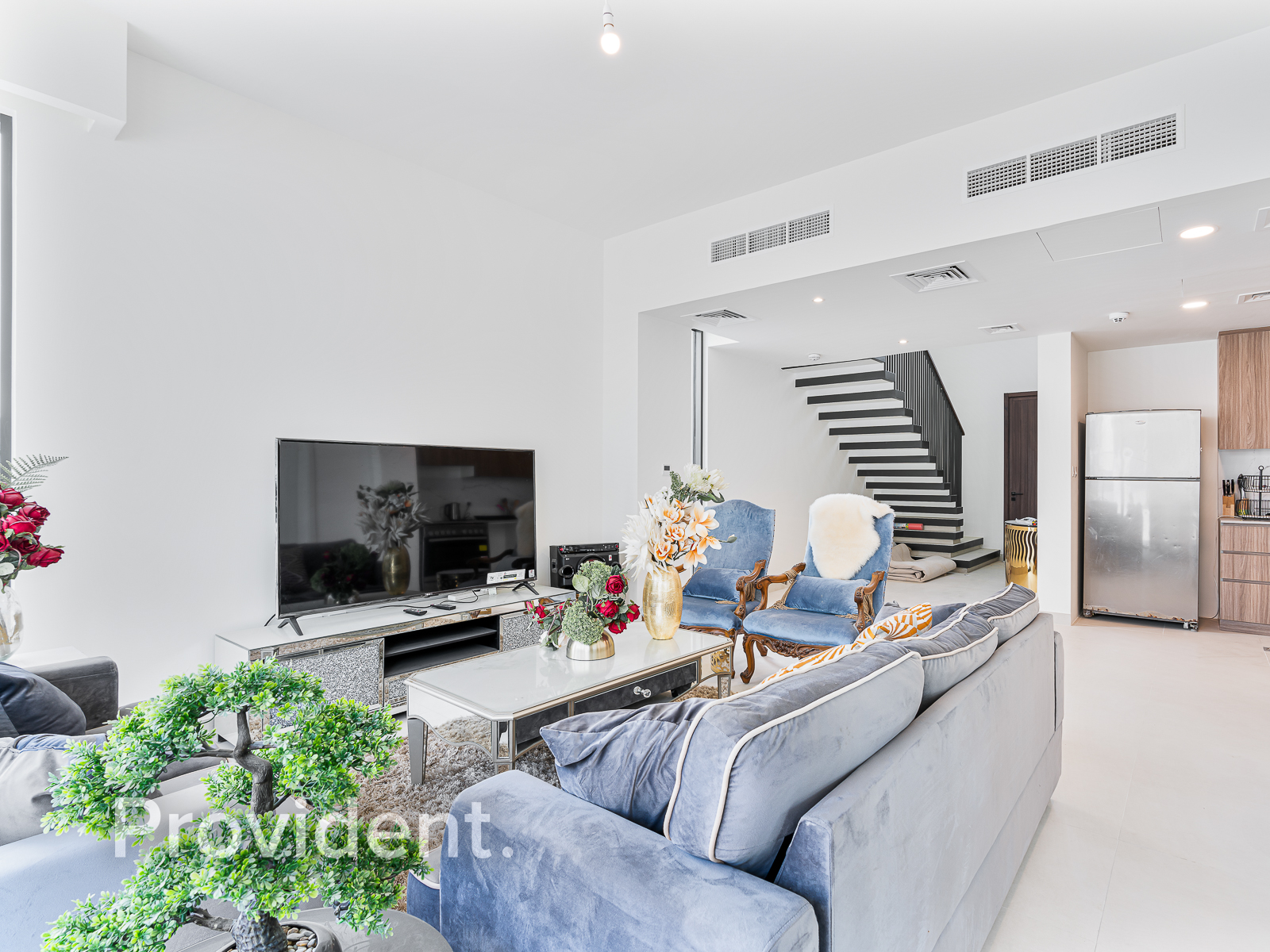 Modern Living | Stylish Townhouse | Prime Location